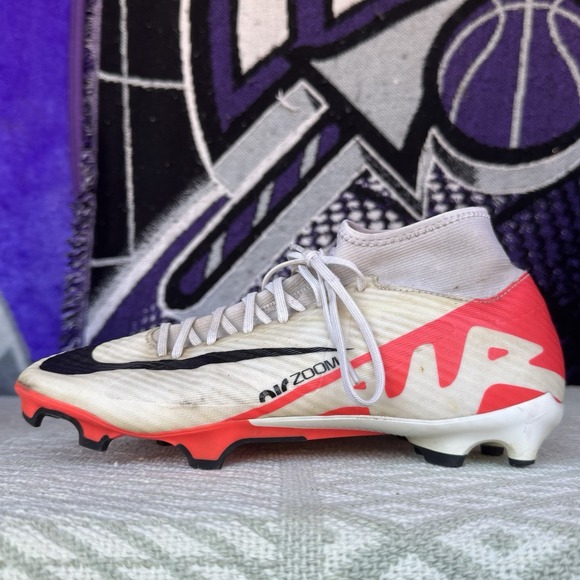 Size 8 - Nike Zoom Mercurial Superfly 9 Academy FG/MG Crimson White DJ5625-600 - Picture 1 of 11